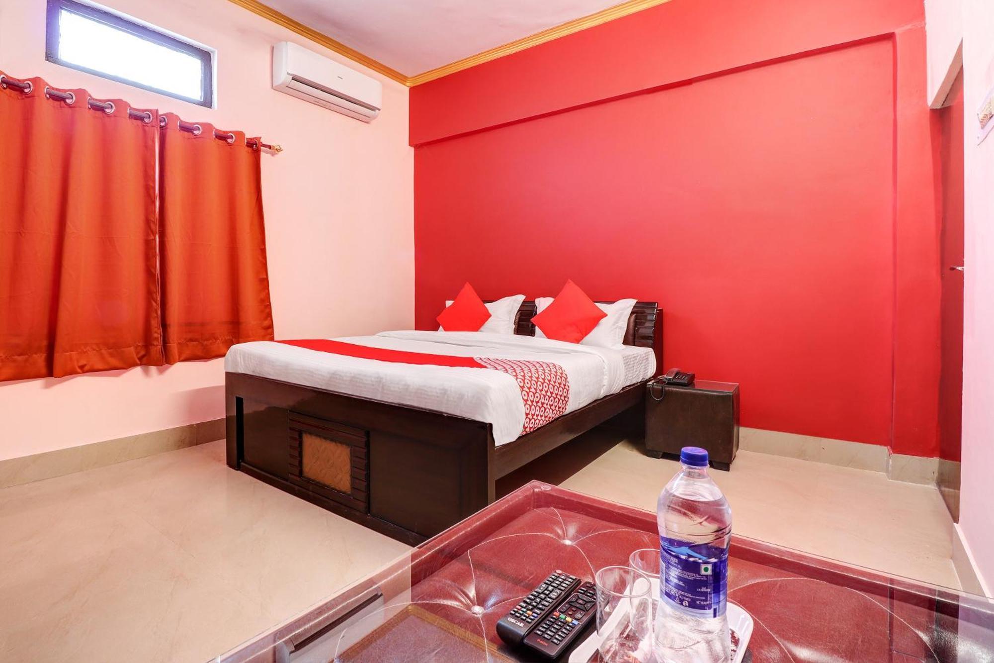 Hotel O Star City Hotel Ayodhya Eksteriør bilde