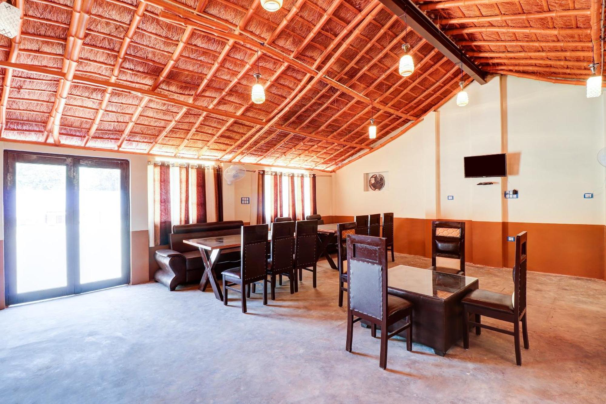 Hotel O Star City Hotel Ayodhya Eksteriør bilde